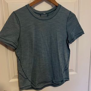 COPY - Lululemon long distance short sleeve